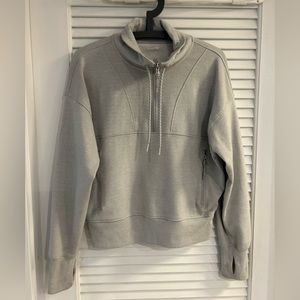 Old Navy Dynamic Fleece 1/2-Zip Sweatshirt for Women in grey size large